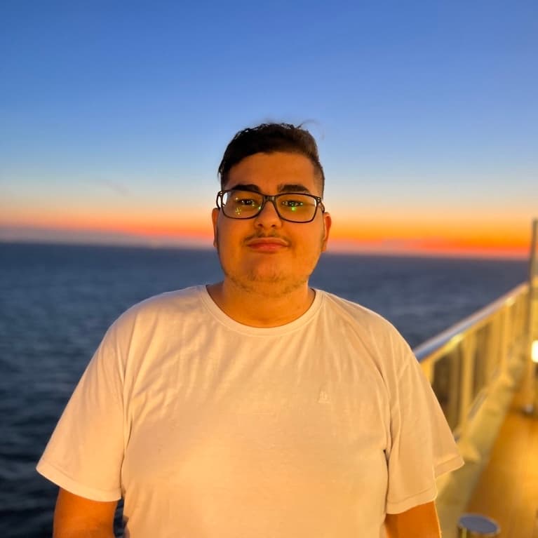 Marcelo Rodriguez Corner Filho